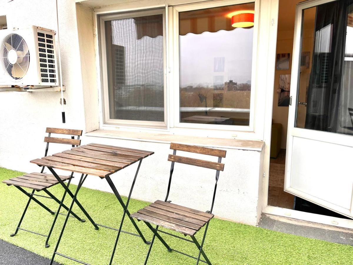 Apartament Panoramic Lil' Paris Bukareszt Zewnętrze zdjęcie